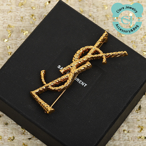 Classic Brooch