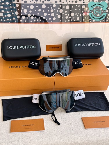 Louis Vuitton DM Ski Goggles