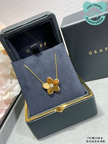Graff Edge Diamond Flower Necklace