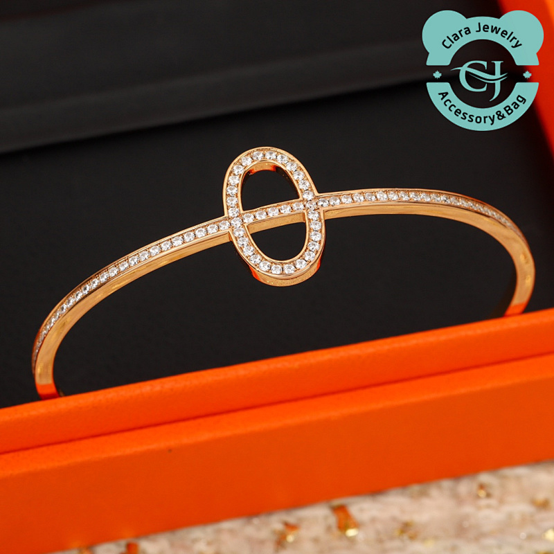 Pig Nose Bracelet
