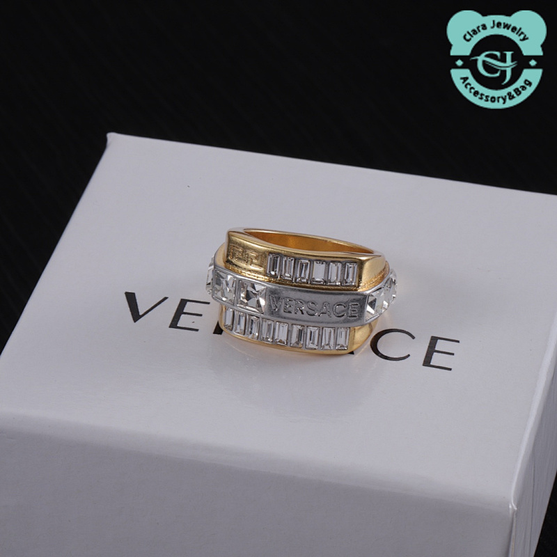 Versace A Href On The Words To Chat Via A