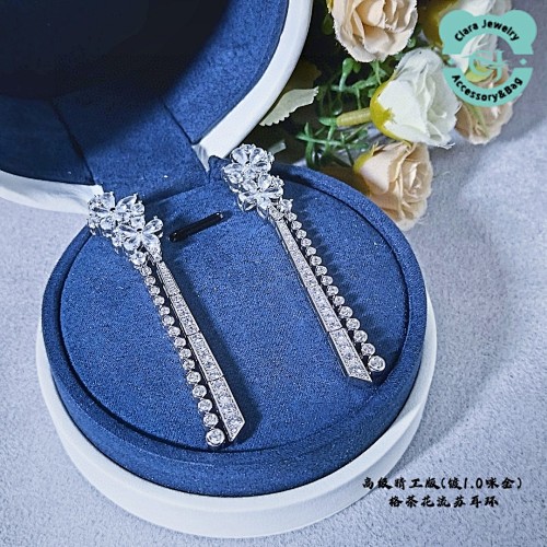 FG Earring