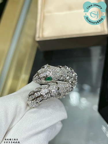 Bulgari B&vlg&ari Dodo Snake Ring