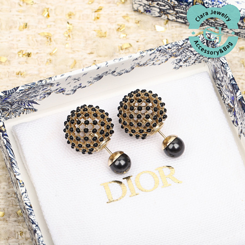 D Or Large And Small Pearl Earrings