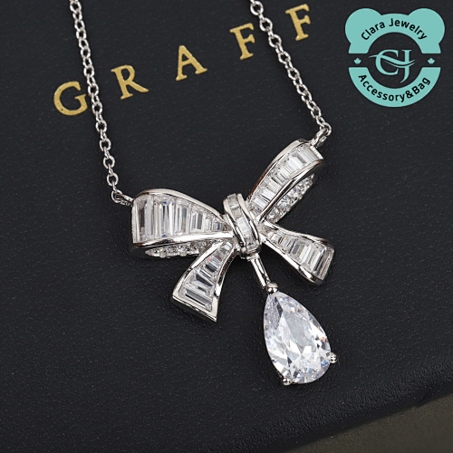 Bow Necklace