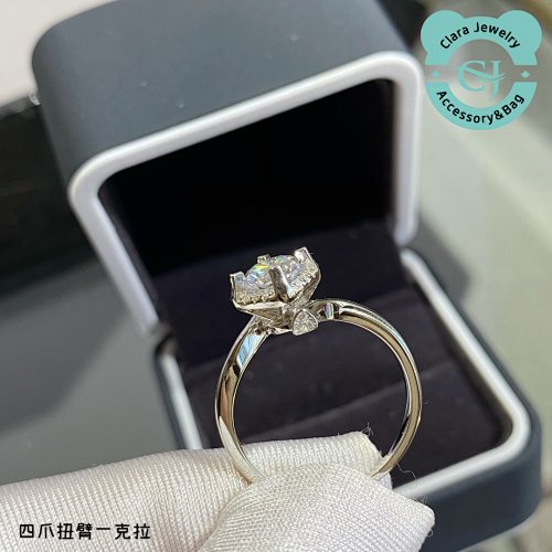Imported High Carbon Diamond 9 2 5 Four-Claw Twisted Arm One Carat Ring