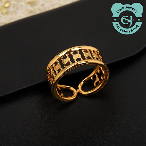 C Small Ring Arc De Triomphe Ring