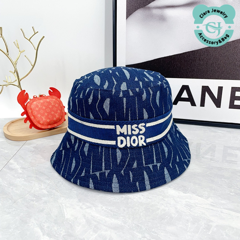 Dior A Href On The Words To Chat Via A