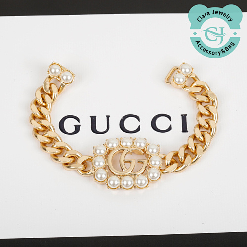 Gucci Pearl Bracelet
