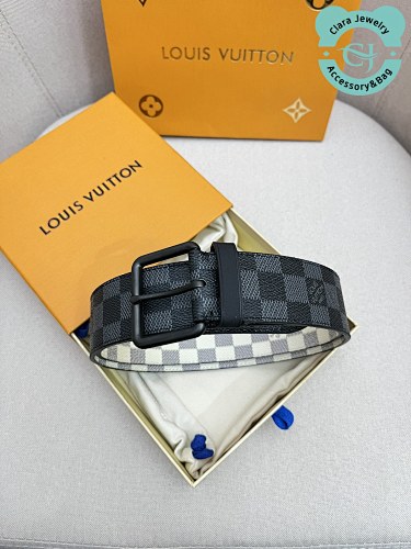 Louis Vuitton A Href On The Words To Chat Via A