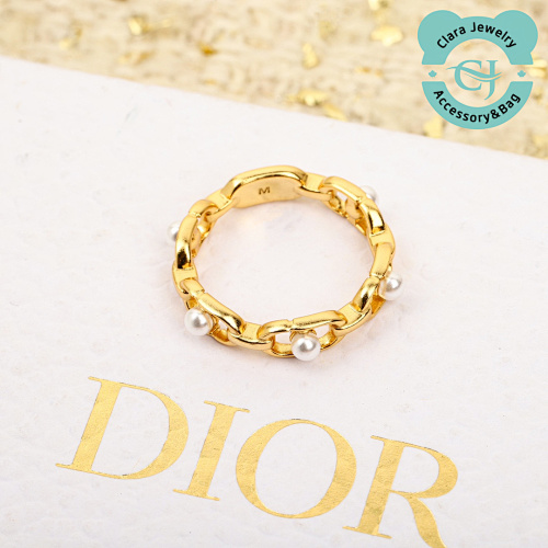 Dior PD Oval Pearl Ring