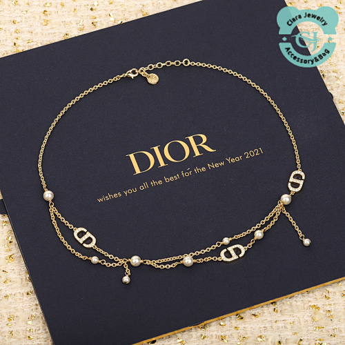 D3cd Multi-White Bead Tassel Necklace