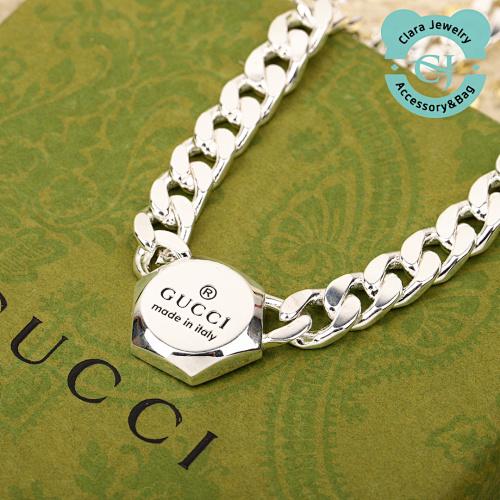 Gucci Chunky Carved Necklace