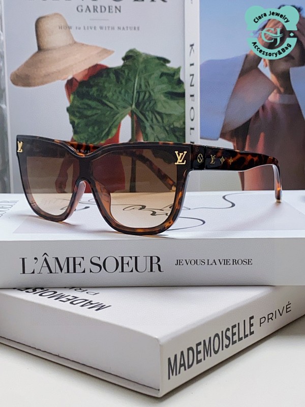 DM Sunglasses