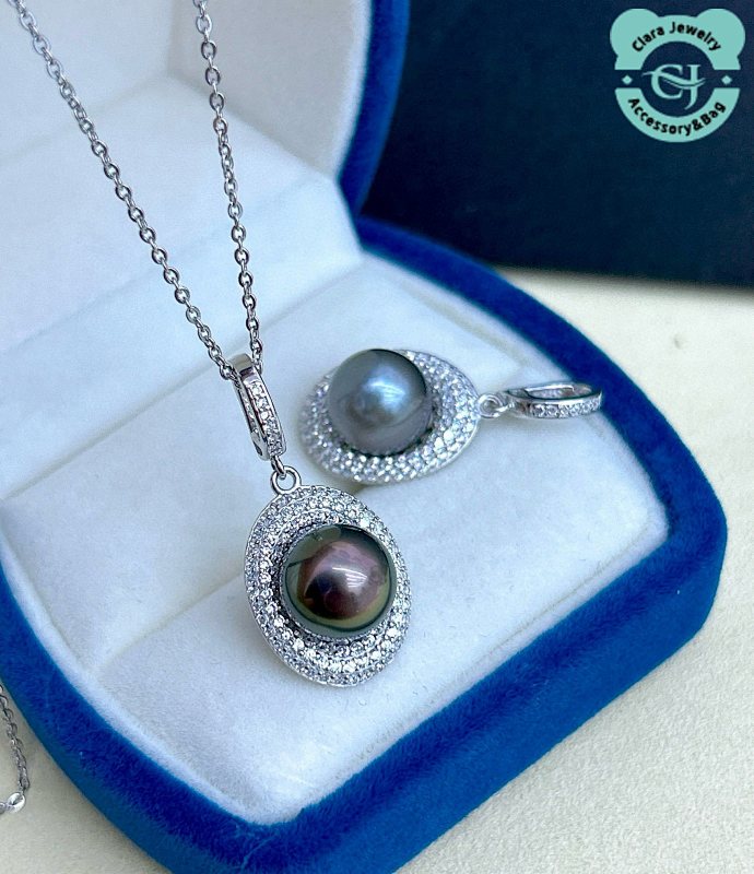 FG Necklace