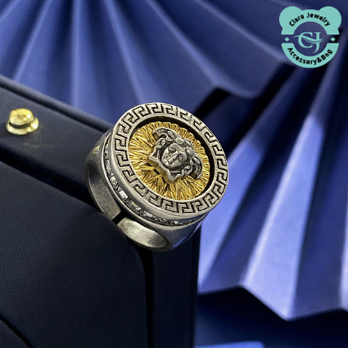 Versace A Href On The Words To Chat Via A