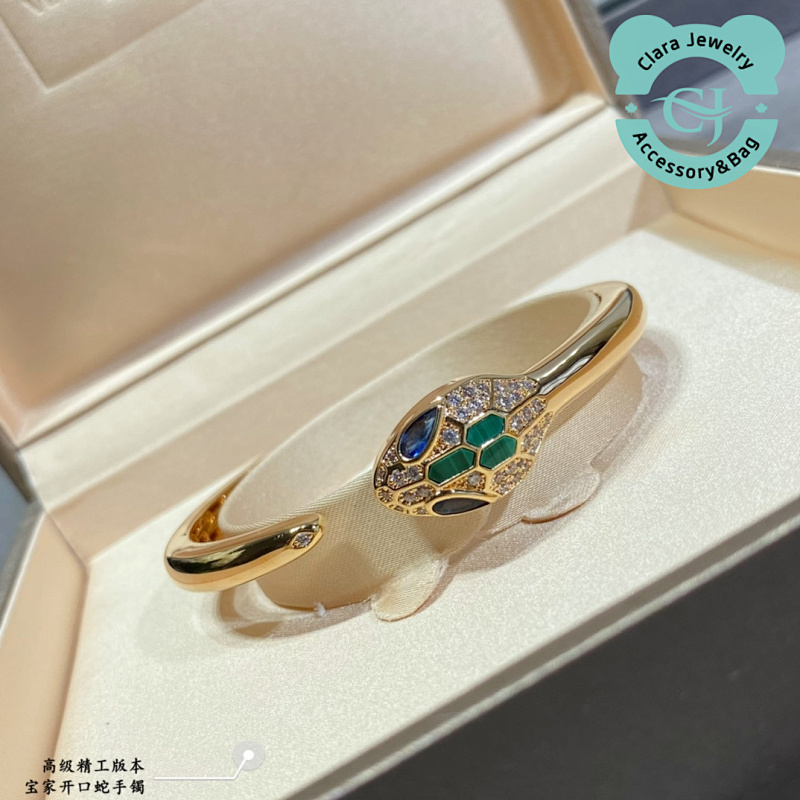 Bulgari Bv Lg Ari Premium Mother-Of-Pearl Open Snake Bracelet