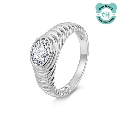 Fashion Irregular Inlaid 6 8 Moissanite Ring Female Light Luxury Design Thread Ring
