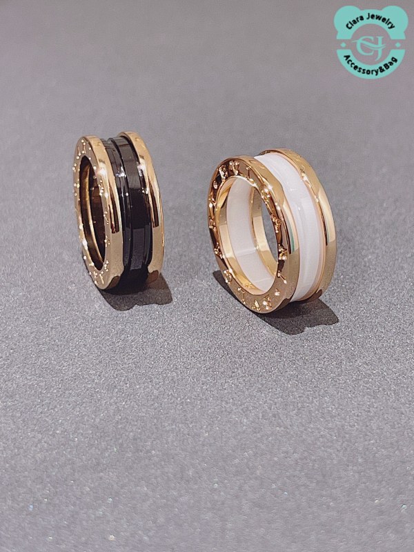 Narrow & Black And White Ceramic Ring