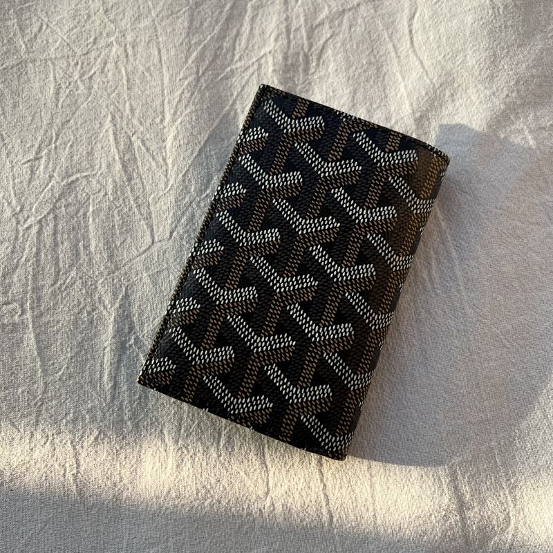 Saint-Lambert Wallet