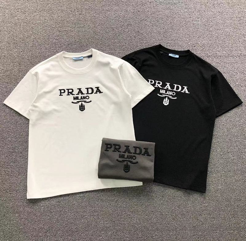 Prada T-Shirt