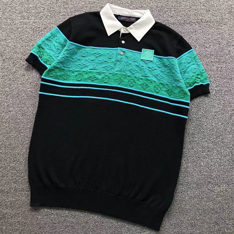 L T-Shirt Sweater