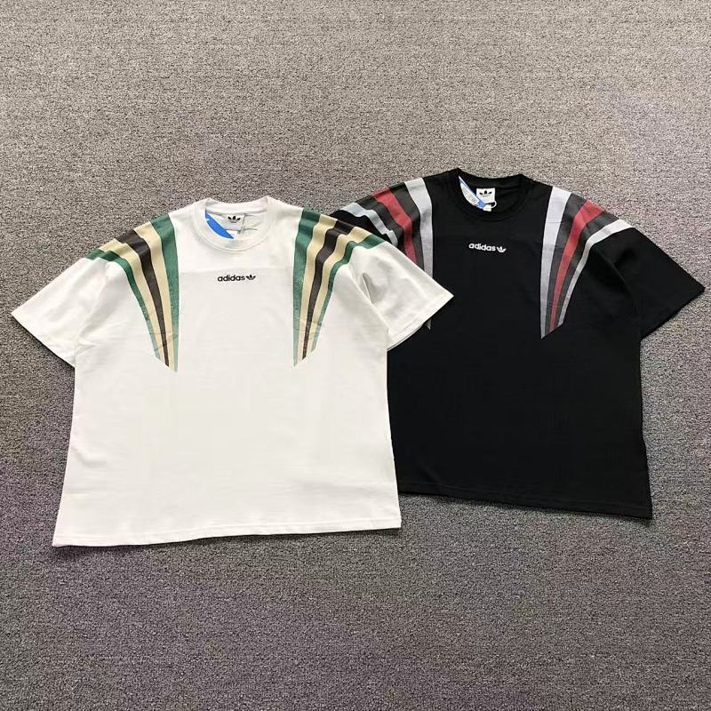 Adidas T-Shirt