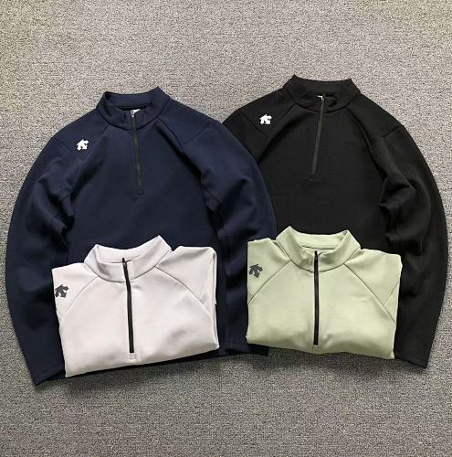 D S E T Long Sleeved