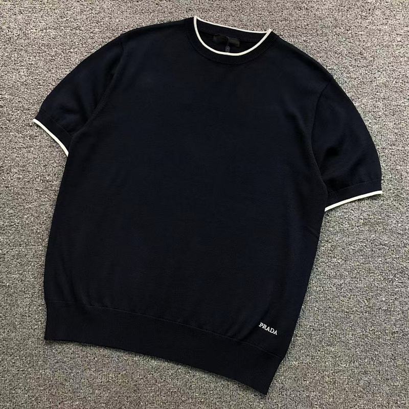 Prada T-Shirt