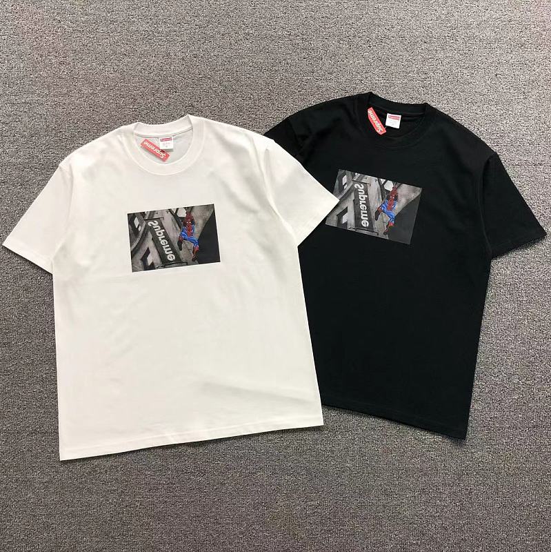 Supreme T-Shirt