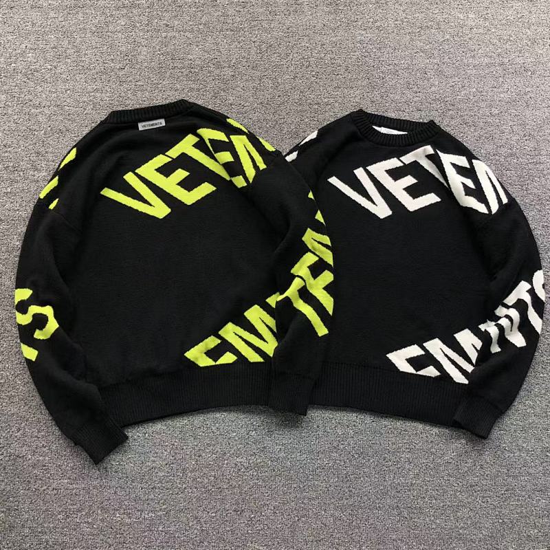 Vetements Sweater
