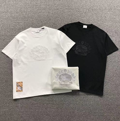 Burberry T-Shirt