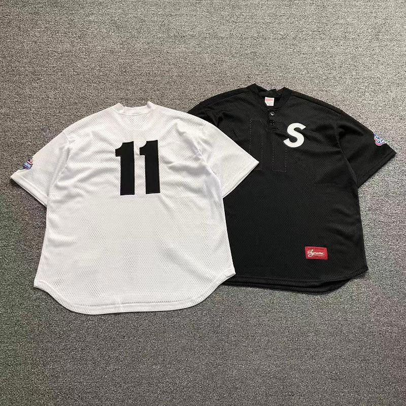 Supreme T-Shirt