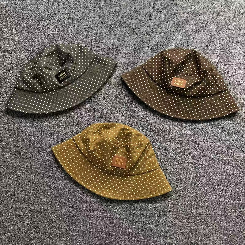 Miu Miu hat