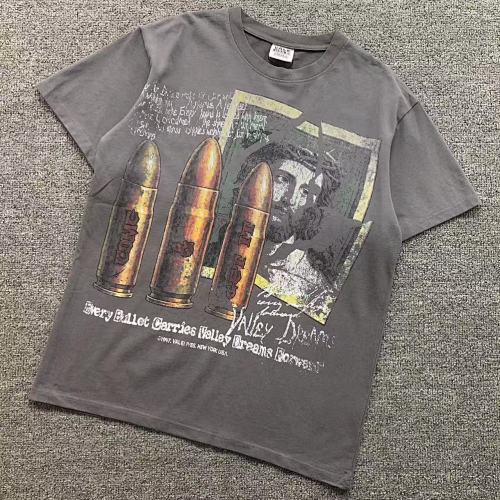 V LL Y T-Shirt