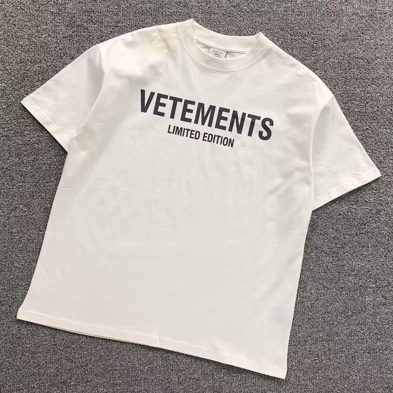 Vetements T-Shirt Im 60kg I Wear Size S In The Phot