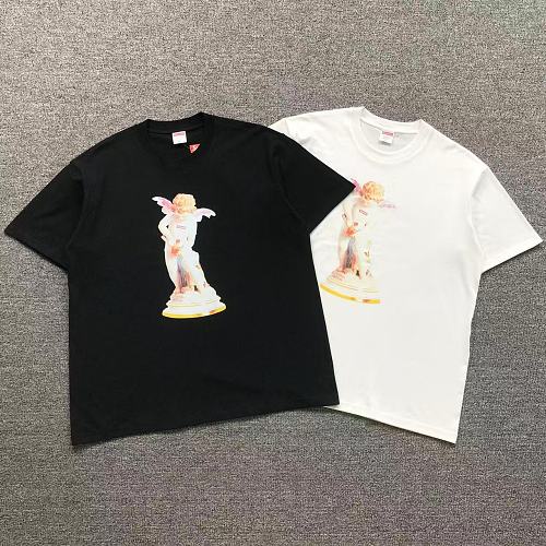 Supreme T-Shirt