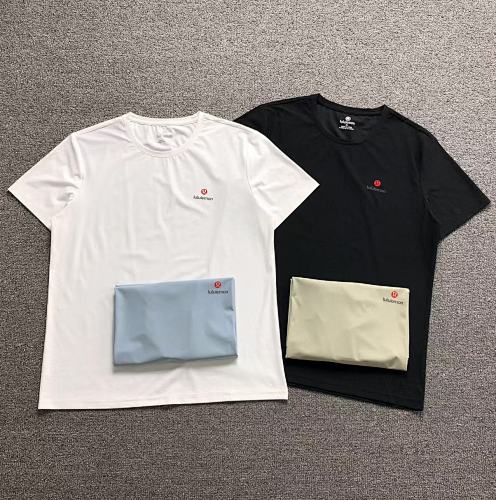 Lululemon T-Shirt