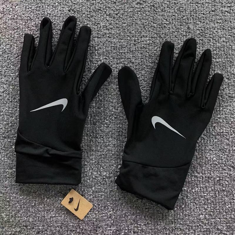 Sale 108 Nike Giove