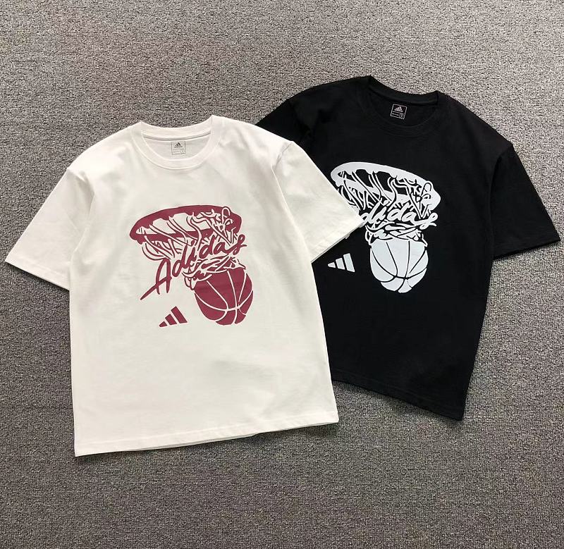Adidas T-Shirt