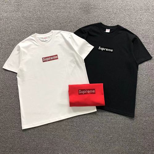 Supreme T-Shirt