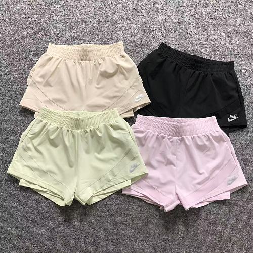 Nike Shorts Femaie Styie