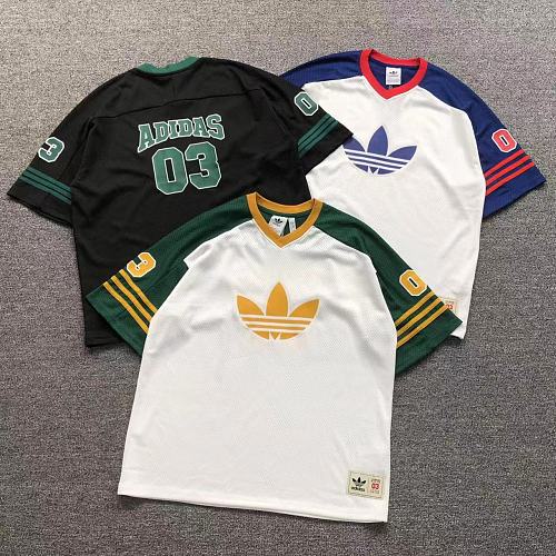 Adidas T-Shirt