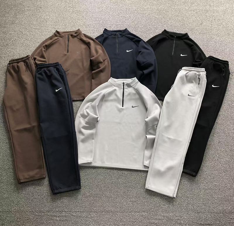Nike Long Sleeved Trousers