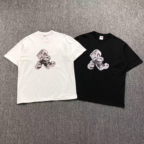 Supreme T-Shirt