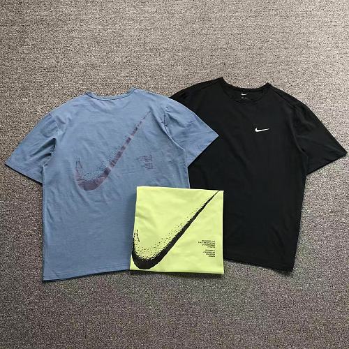 Nike T-Shirt