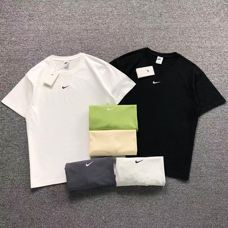 Nike T-Shirt