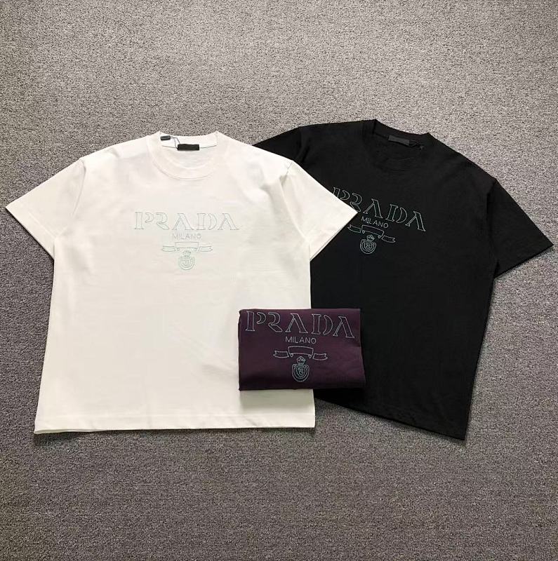 Prada T-Shirt