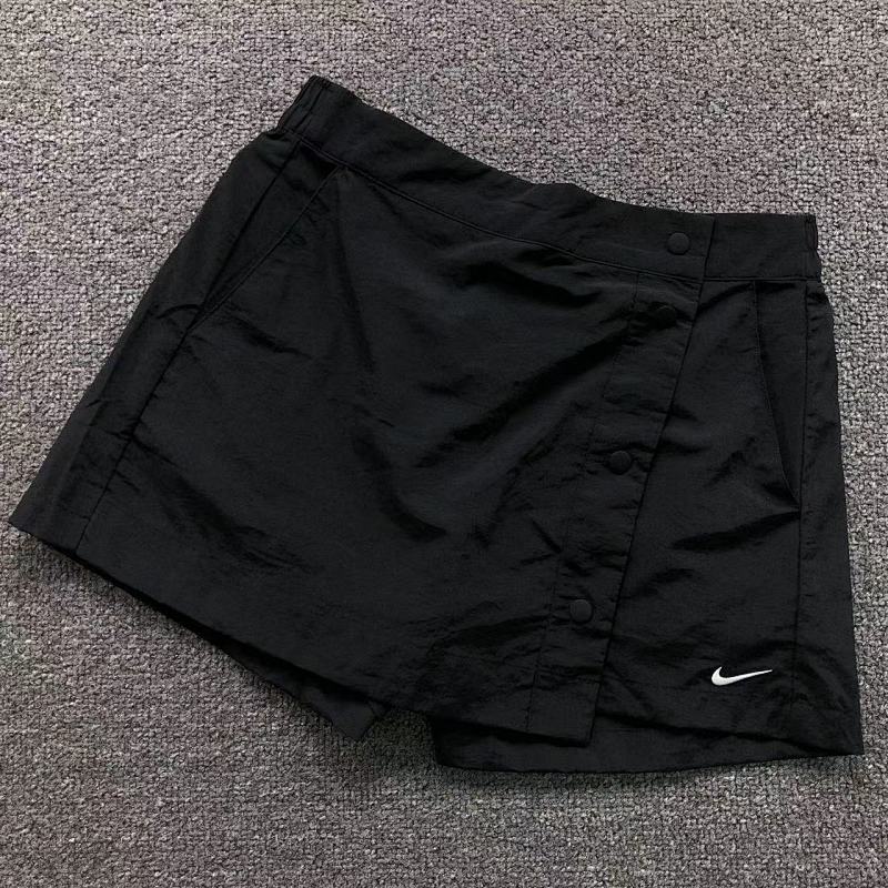 Nike Femaie Styie Shorts