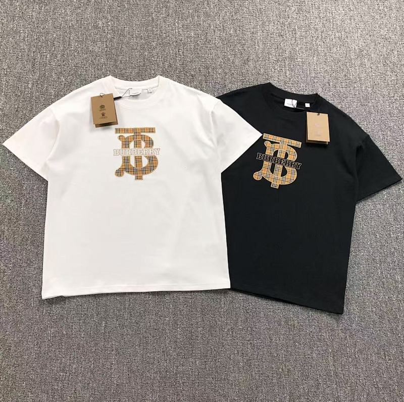 Burberry T-Shirt